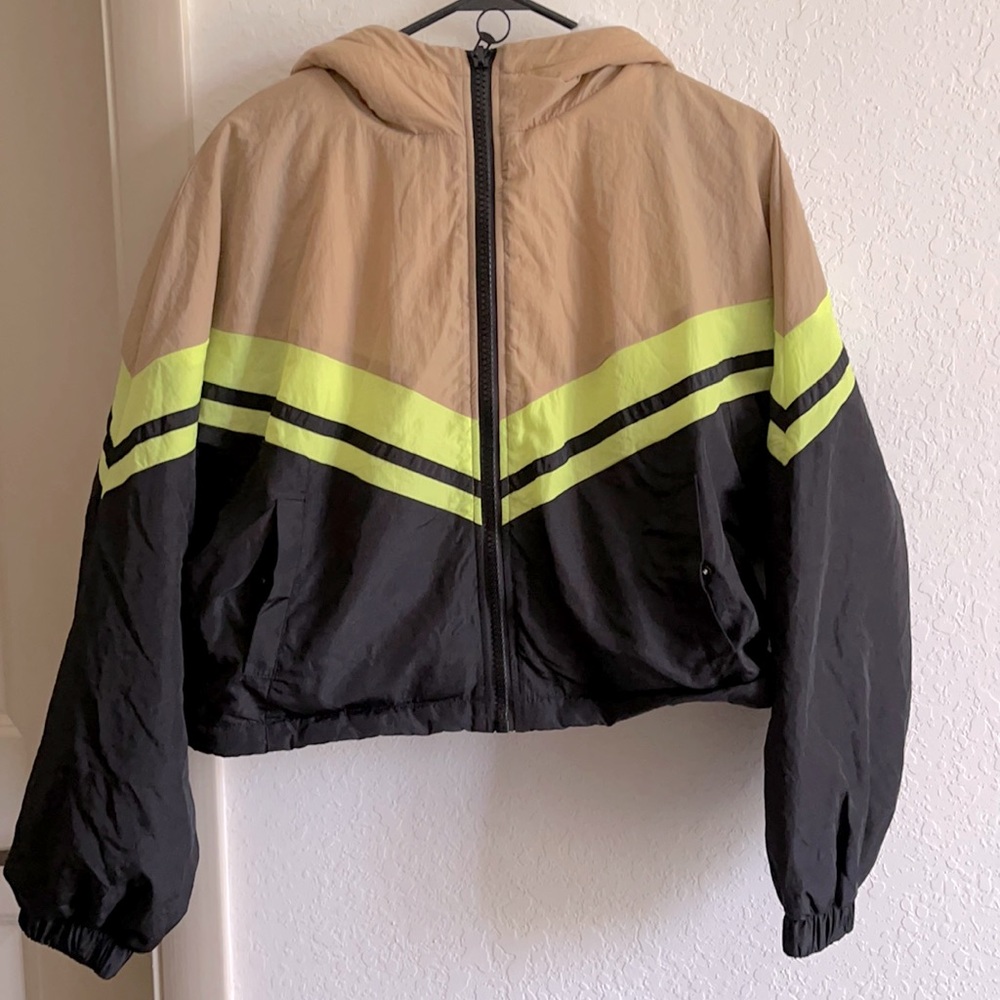 Hooded crop top jacket